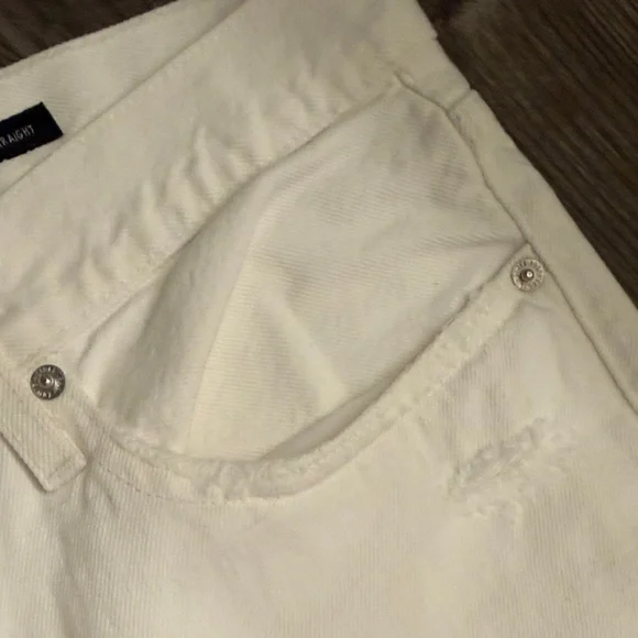 Edwin Women's Cream Cropped Pants - Picture 4 of 10